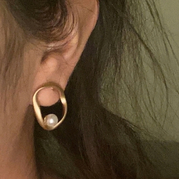 Gold hoop Pearl stud earrings abstract minimalist dainty cocktail party 💖2/$30 - Picture 6 of 11